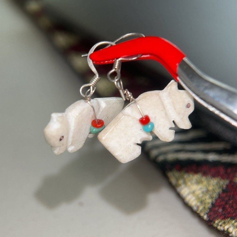 ‎3 Pairs of Dangle Earrings - Picture 4 of 7